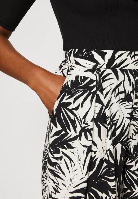 şort siyah/kırık beyaz Anna Field F202860 kadınlar